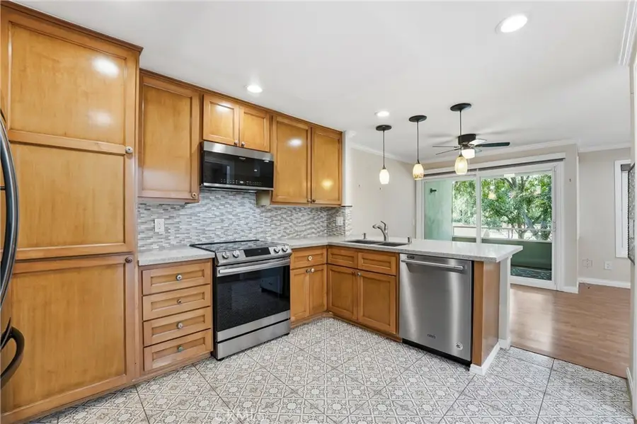 22131 Caminito Vino, Laguna Hills, CA 92653 - #2
