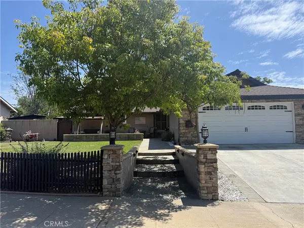 840 E Glendora Avenue, Orange, CA 92865
