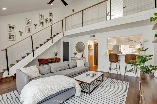 153 Lexington, Costa Mesa, CA 92626