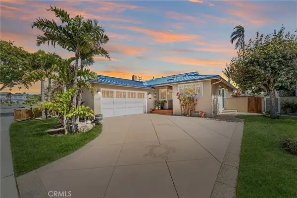 800 Driftwood Avenue, Seal Beach, CA 90740