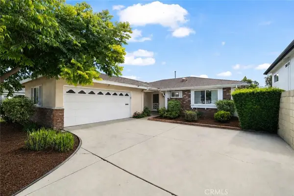 3501 Claremore Avenue, Long Beach, CA 90808