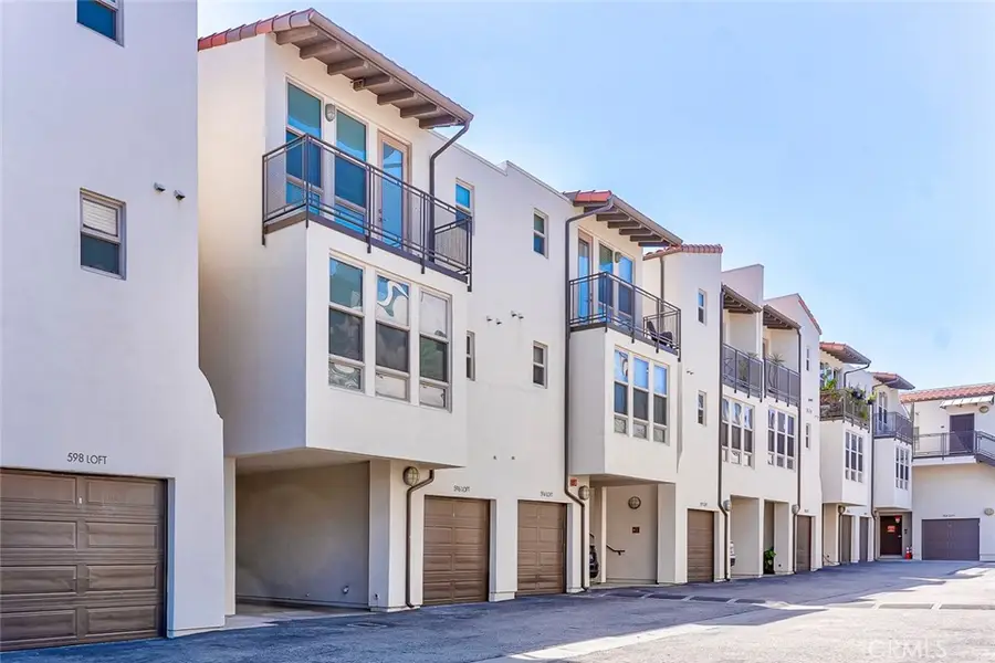 596 S Brea Boulevard, Brea, CA 92821 - #2
