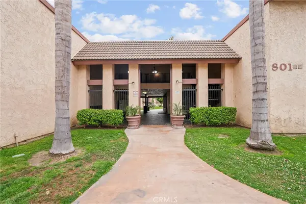 801 S Lyon #A213, Santa Ana, CA 92705