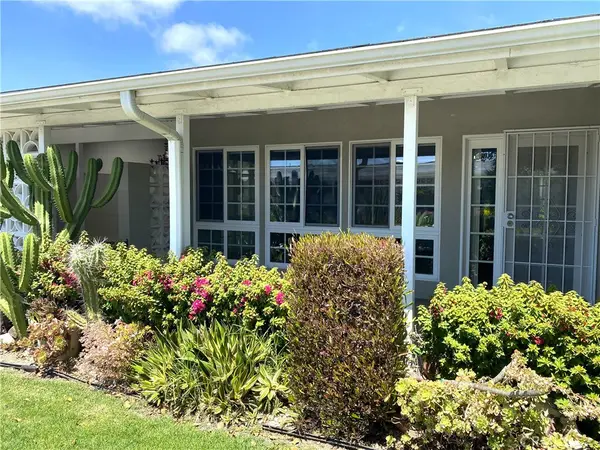 1681 Monterey Rd., M2-15d, Seal Beach, CA 90740