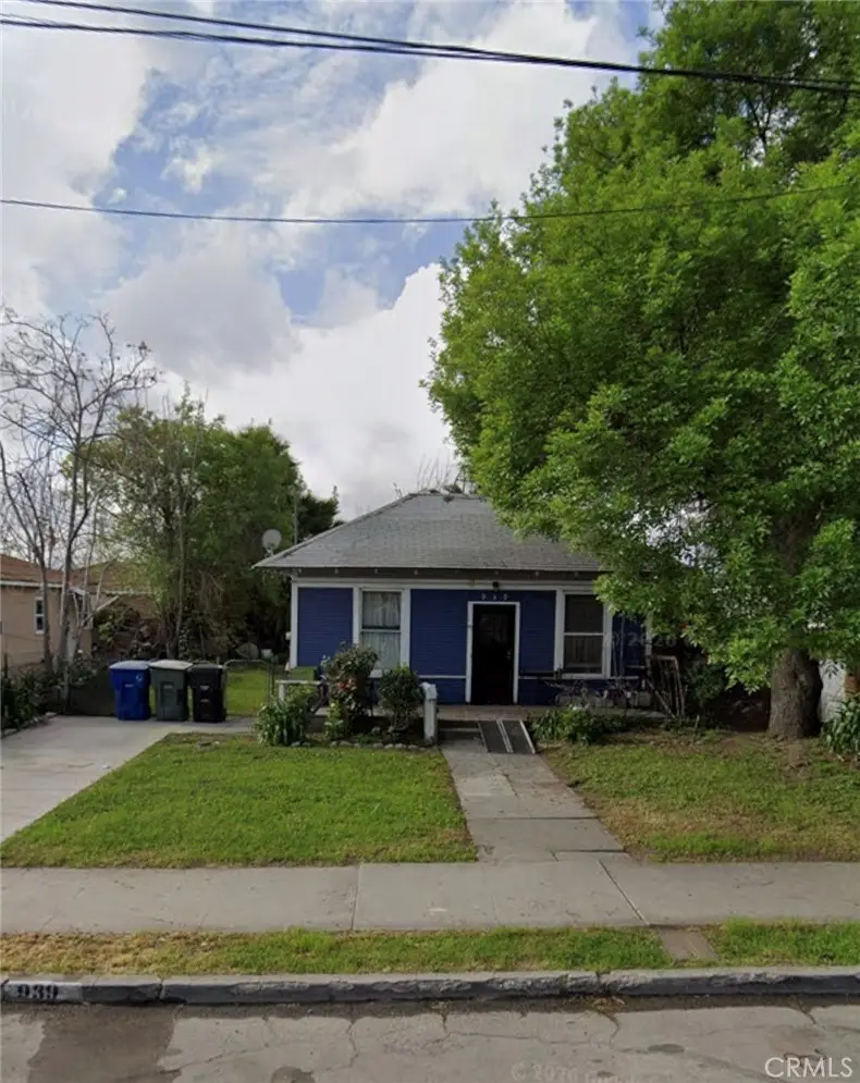 939 W 8th, San Bernardino, CA 92411 - #1