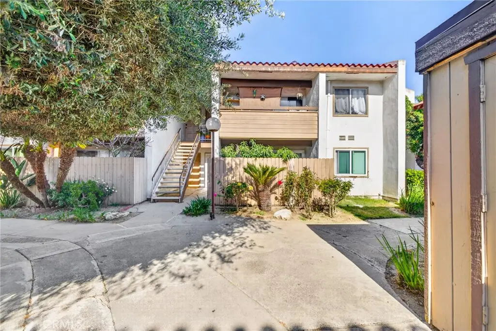 2521 W Sunflower #H6, Santa Ana, CA 92704 - #1