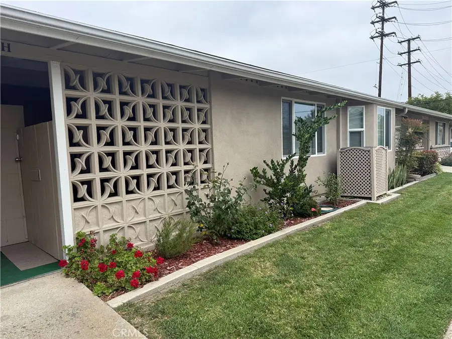 1260 Northwood Rd. 7-164h, Seal Beach, CA 90740 - #3