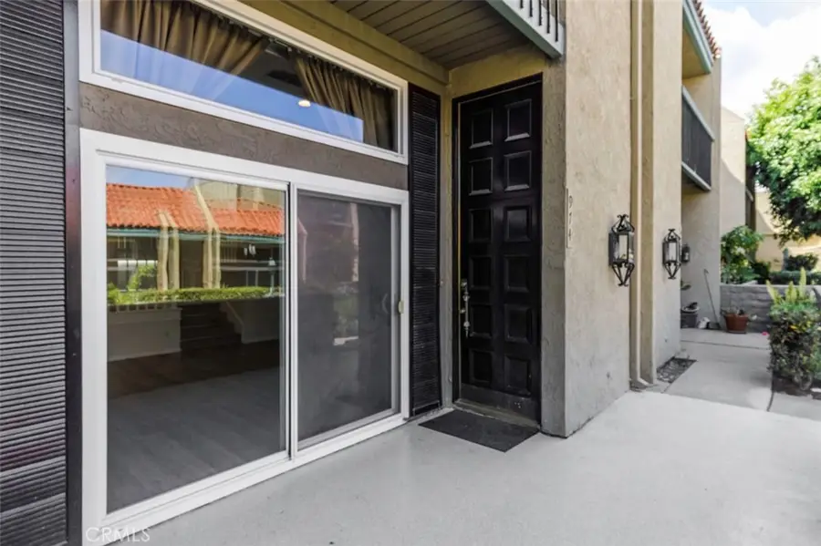 974 Palo Verde, Long Beach, CA 90815 - #3