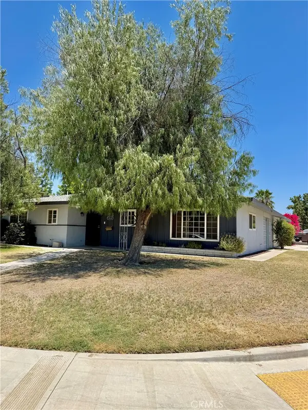 2608 Blackstone Court, Bakersfield, CA 93304