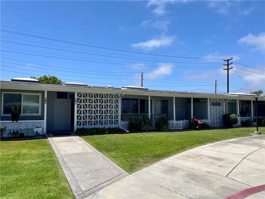 14001 Thunderbird Dr., M2-4j, Seal Beach, CA 90740 - #2