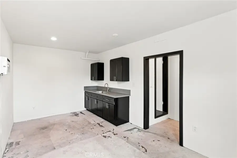 12239 Cedar Avenue, Hawthorne, CA 90250 - #2