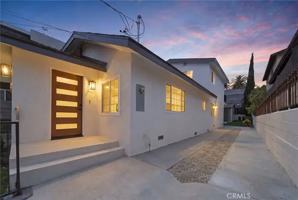 819 Rosemont, Los Angeles, CA 90026