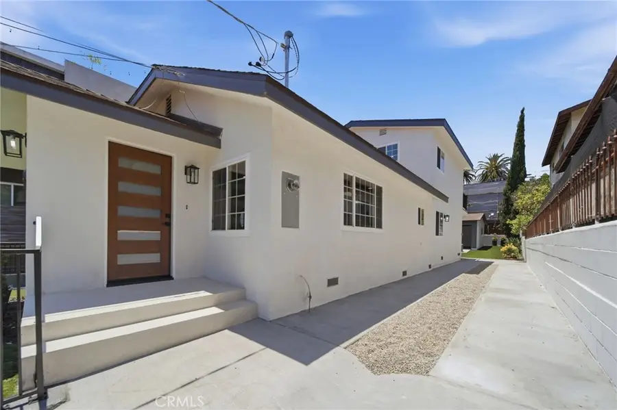 819 Rosemont, Los Angeles, CA 90026 - #3