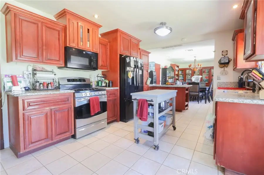 31582 Clay River Road, Barstow, CA 92311 - #2