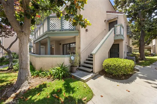 3537 W Greentree Circle #C, Anaheim, CA 92804