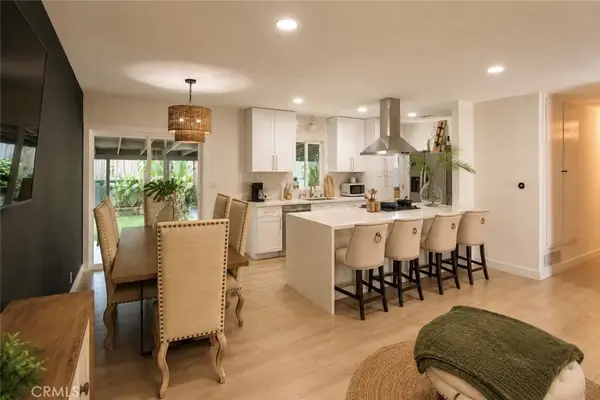 913 S Myrtle St, Santa Ana, CA 92701