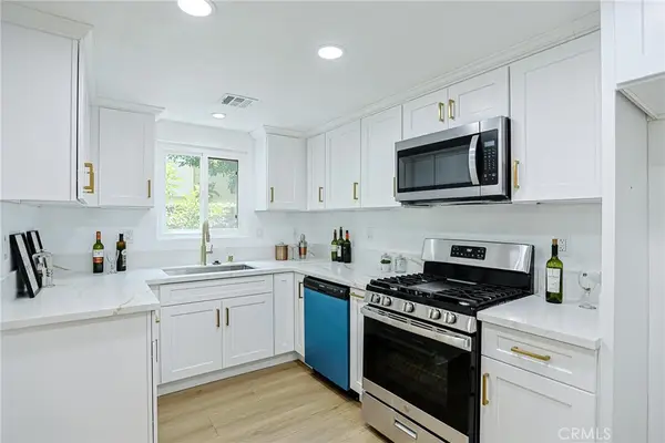 8860 La Salle #4, Cypress, CA 90630