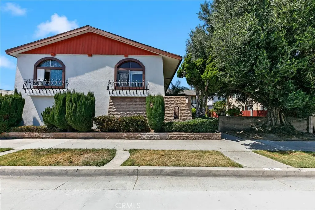 245 E Artesia, Long Beach, CA 90805 - #1