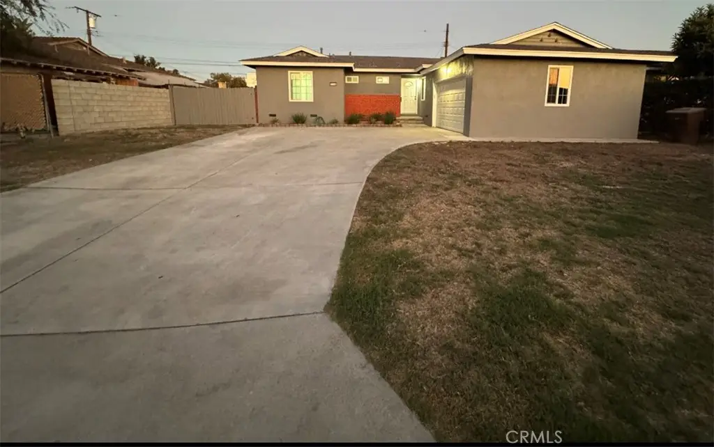 1748 S Norfolk Ln, Anaheim, CA 92802 - #1