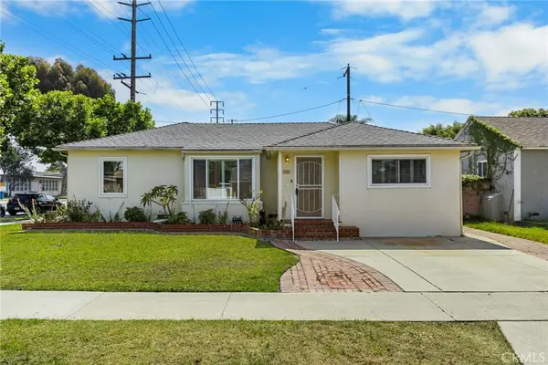 2162 Charlemagne, Long Beach, CA 90815