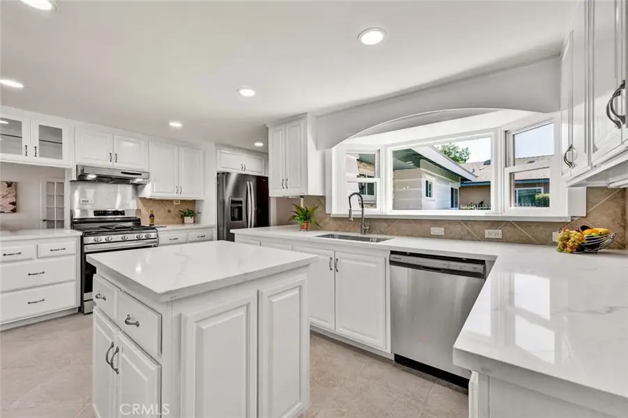 2137 W Cris Avenue W, Anaheim, CA 92804 - #2