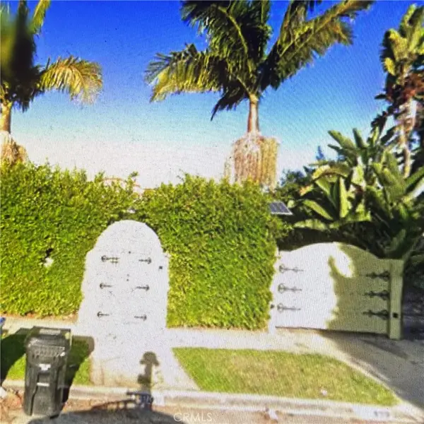 939 Victoria, Venice, CA 90291