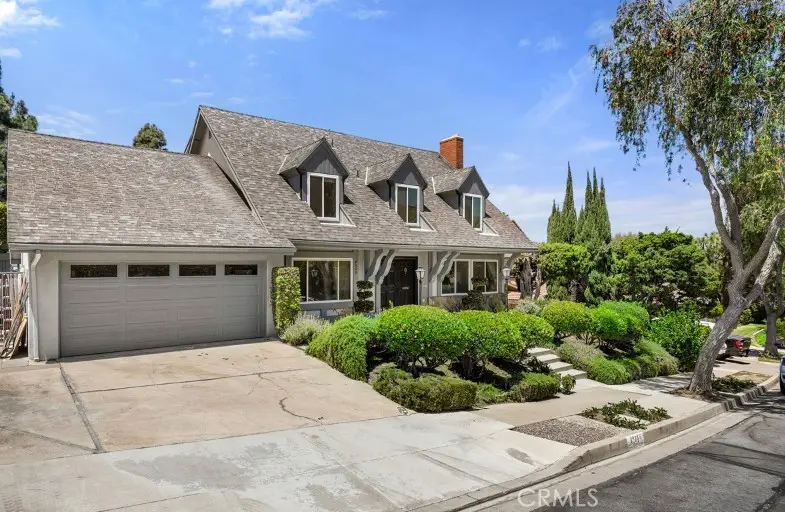 4029 E Country Canyon Rd, Anaheim Hills, CA 92807 - #2