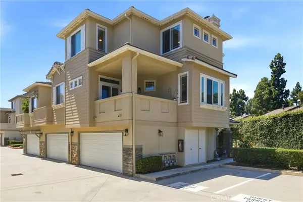 2901 Claremore Lane #51, Long Beach, CA 90815