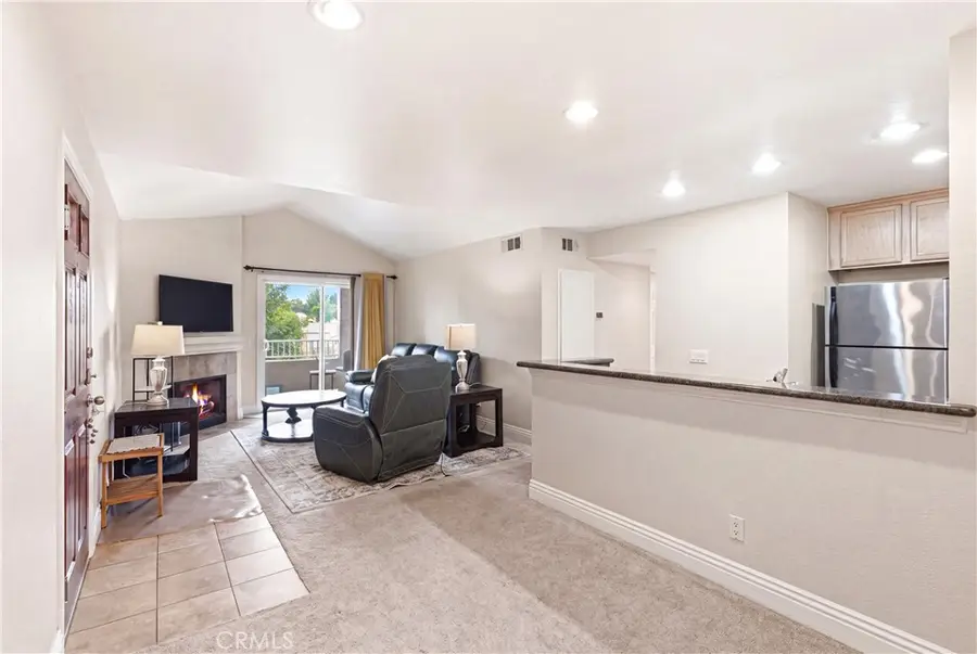 2380 Del Mar #305, Corona, CA 92882 - #3