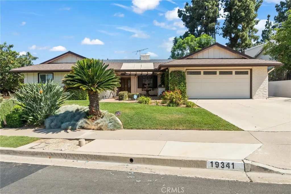 19341 Willowbrook, Yorba Linda, CA 92886 - #1