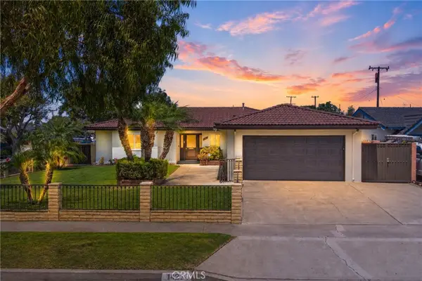 1421 W Hall, Santa Ana, CA 92704