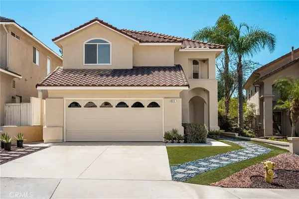8610 E Silver Ridge, Anaheim Hills, CA 92808
