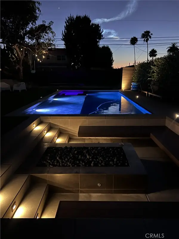 3733 Pine, Long Beach, CA 90807