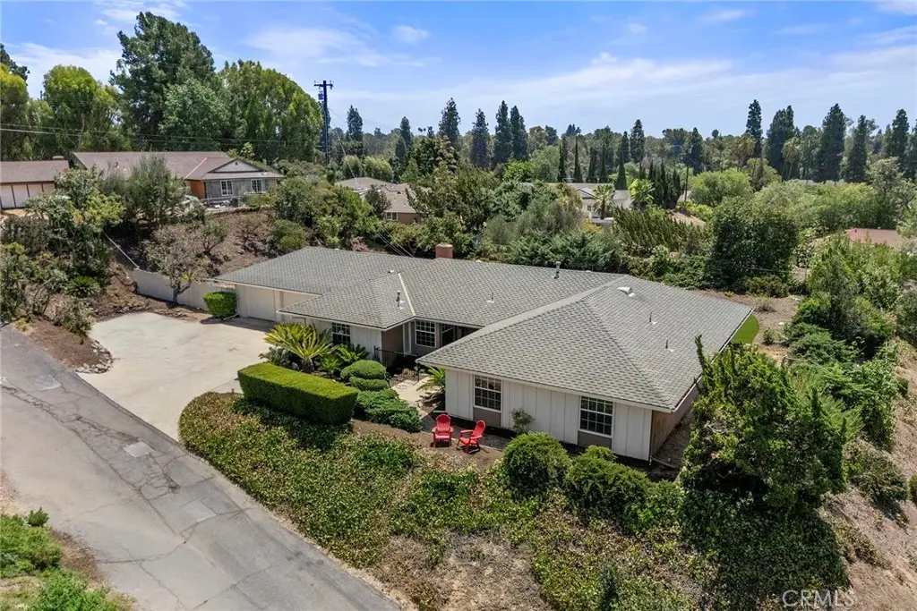 1034 Verona, Fullerton, CA 92835 - #1
