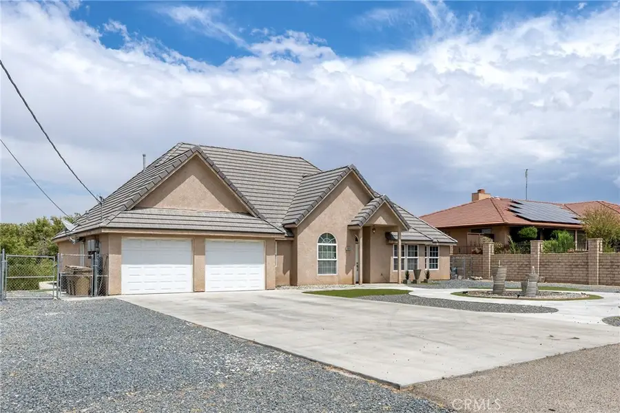 18166 Bangor, Hesperia, CA 92345 - #3