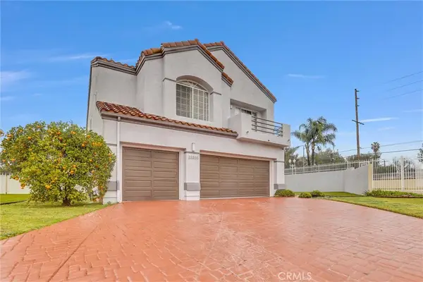 23205 Runnymede, Los Angeles, CA 91307