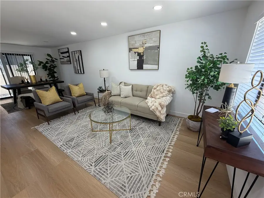 1425 E 23rd, Signal Hill, CA 90755 - #2
