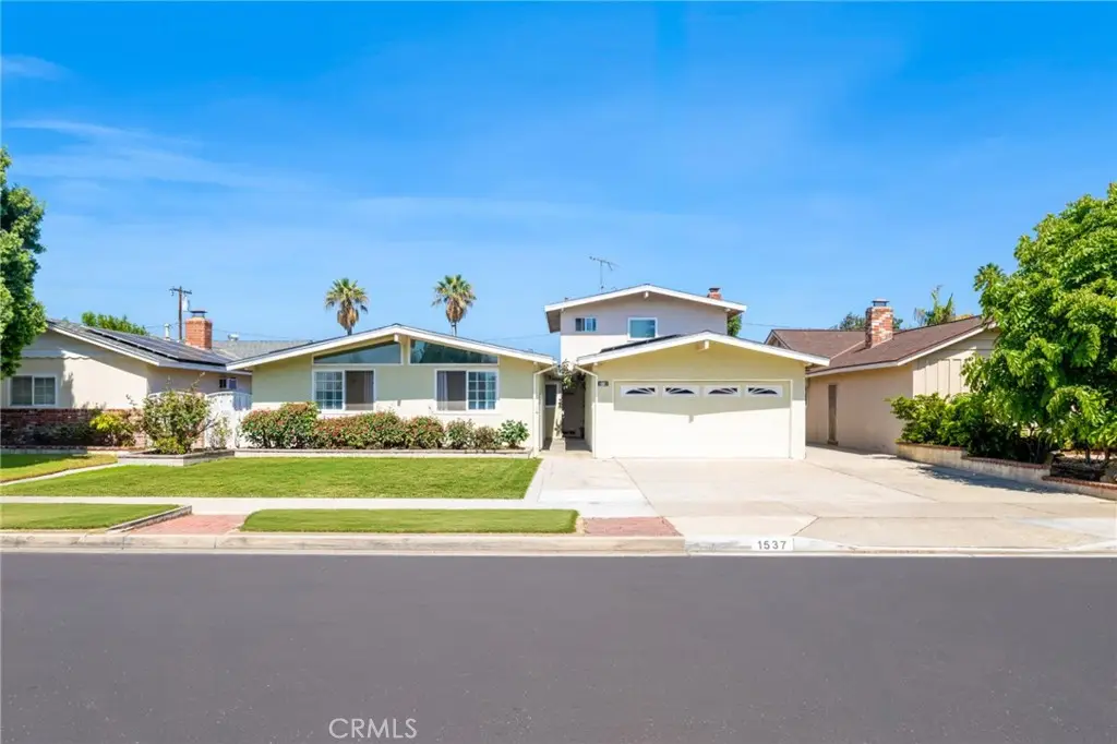 1537 W Edithia, Anaheim, CA 92802 - #1