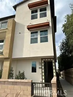 686 Limoncello Lane, Covina, CA 91723