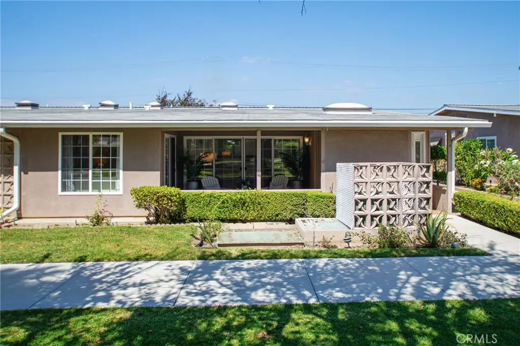 1260 Oakmont Rd., M6-53a, Seal Beach, CA 90740 - #1