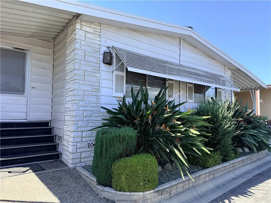 3595 Santa Fe #181, Long Beach, CA 90810 - #2