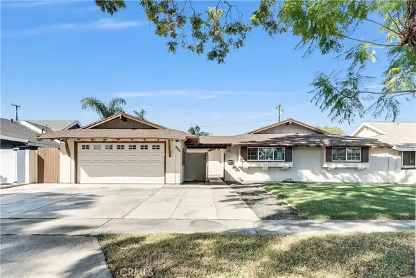 2218 N Jetty Street, Santa Ana, CA 92706