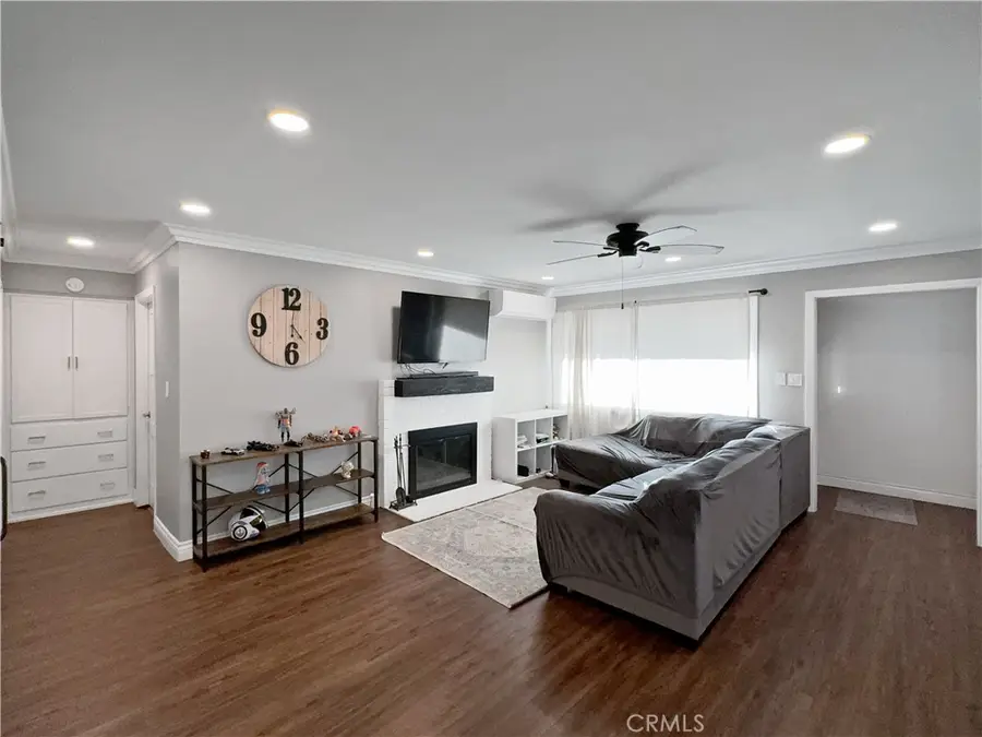 5932 Oliva Avenue, Lakewood, CA 90712 - Image #3