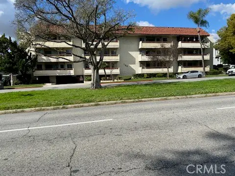 125 S Sierra Madre #304, Pasadena, CA 91107 - Image #1