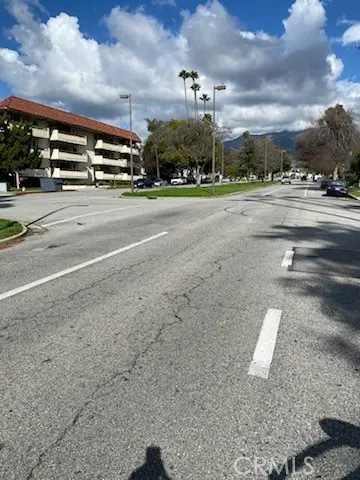125 S Sierra Madre #304, Pasadena, CA 91107 - Image #2