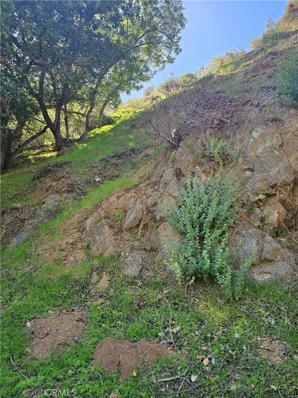 2145 Laurel Canyon Boulevard, Los Angeles, CA 90046