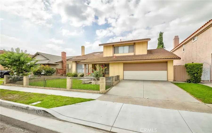 18723 Stefani Avenue, Cerritos, CA 90703 - Image #2
