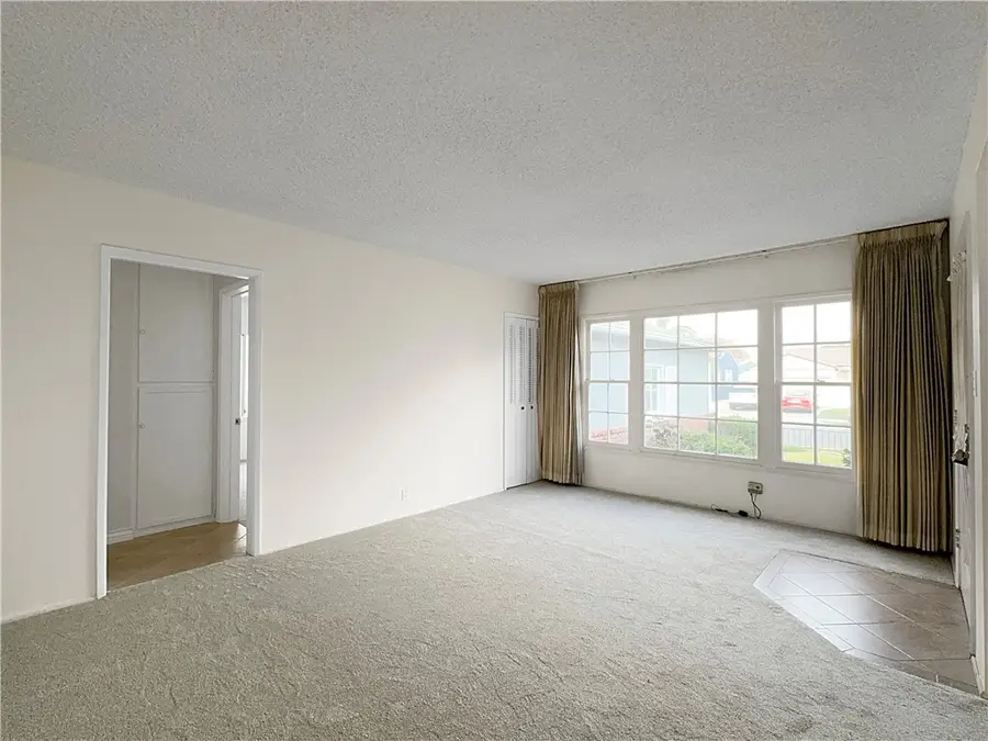 2918 Yearling, Lakewood, CA 90712 - Image #3