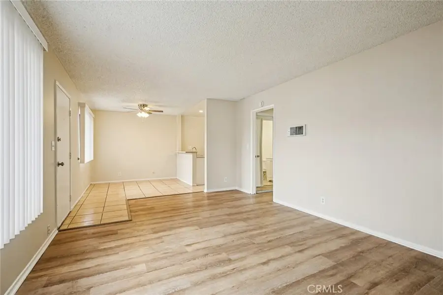 5500 Ackerfield #412, Long Beach, CA 90805 - #3