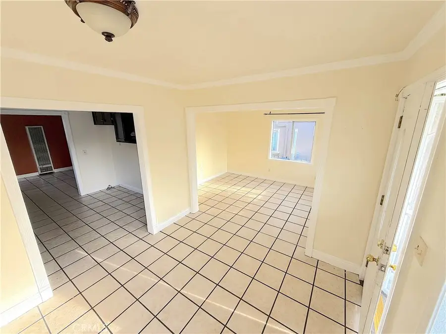 9622 Evers, Los Angeles, CA 90002 - #3